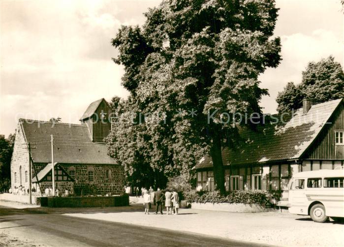 Kampehl 700jaehrige Wehrkirche