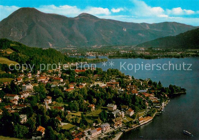 Tegernsee Bayern Fliegeraufnahme mit Wallberg und Blaubergen