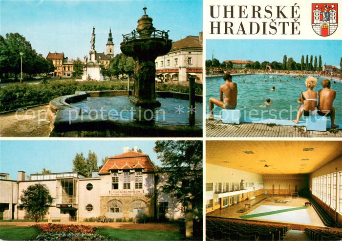 Uherske Hradiste CZ Namesti s kasnou a morovym sloupem Koupaliste Slovacke muzeu