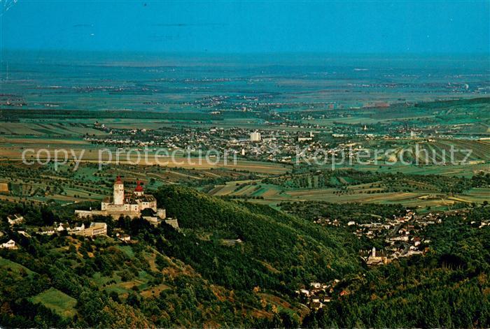 Burgenland Oesterreich Blick vom Rosaliengebirge