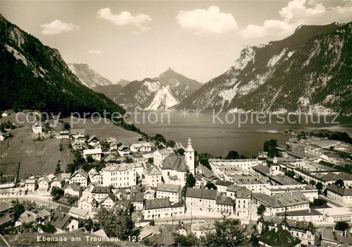 Ebensee Oberoesterreich Panorama am Traunsee
