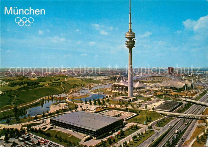 Muenchen Bayern Olympiapark mit Olympiaturm