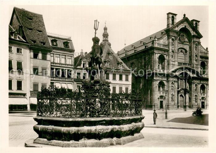 Bamberg Neptunsbrunnen am Gruenmarkt Gabelmann S. MArtin
