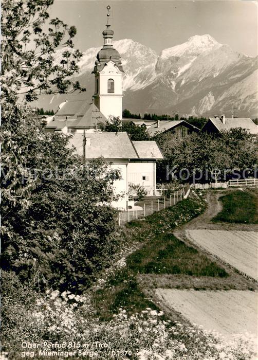 Ober-Perfuss AT Blick zur Kirche Alpen