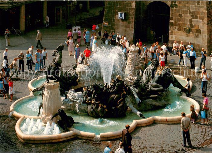 NueRNBERG  CITY Ehekarussell Brunnen am Weissen Turm