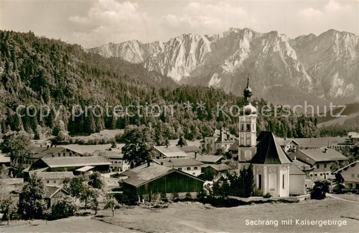 Sachrang Chiemgau Panorama mit Kirche und Kaisergebirge