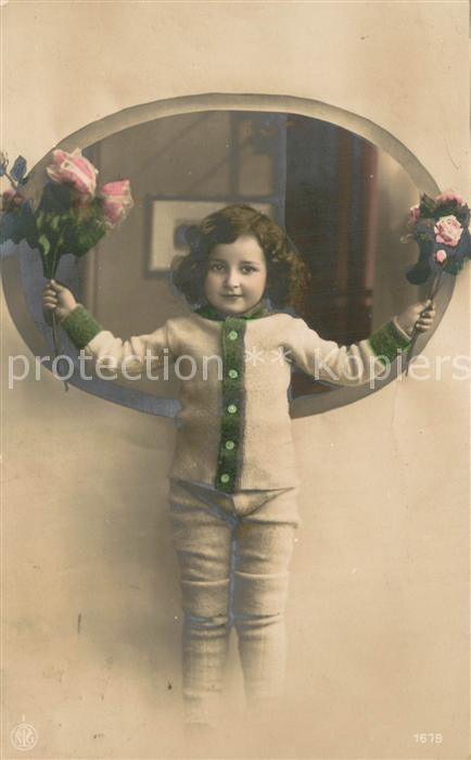 Foto NPG Nr. Nr.1679 Kind mit Blumen