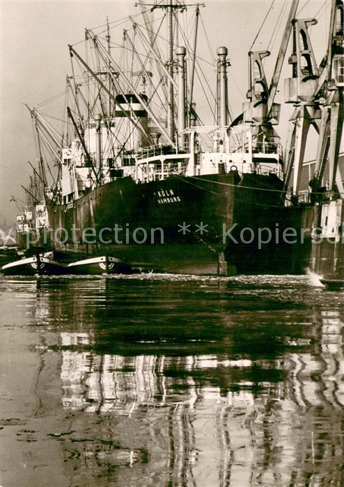 Dampfer Oceanliner Koeln Hamburg  August Victoria Kai