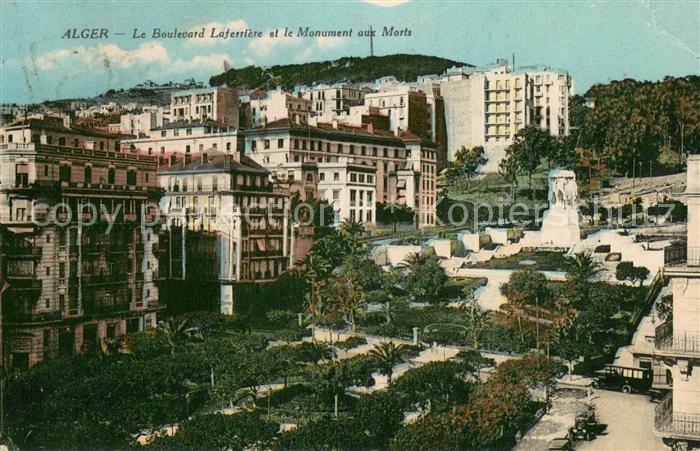 Alger Algerien Le Boulevard Laferriere et le Monument