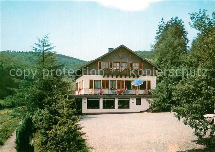 Brilon Hochsauerlandkreis NRW Gaestehaus Jagdhaus Schellhorn Aussenansicht