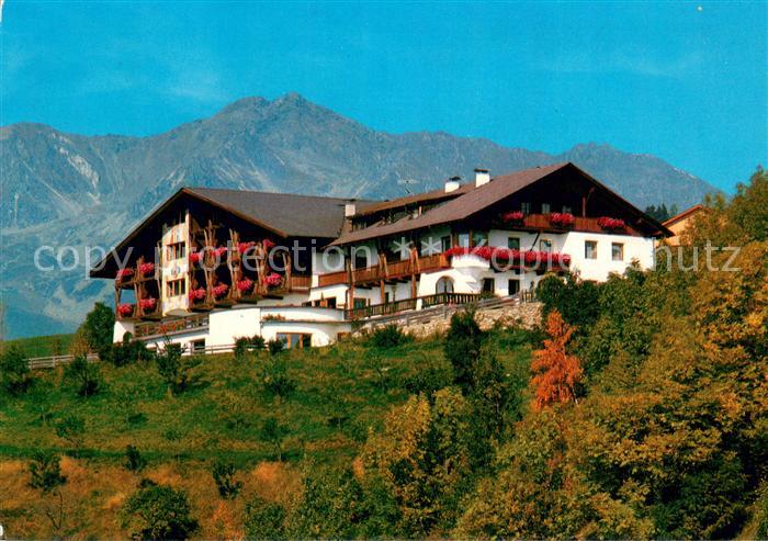 Meransen Hotel Holzerhof Aussenansicht