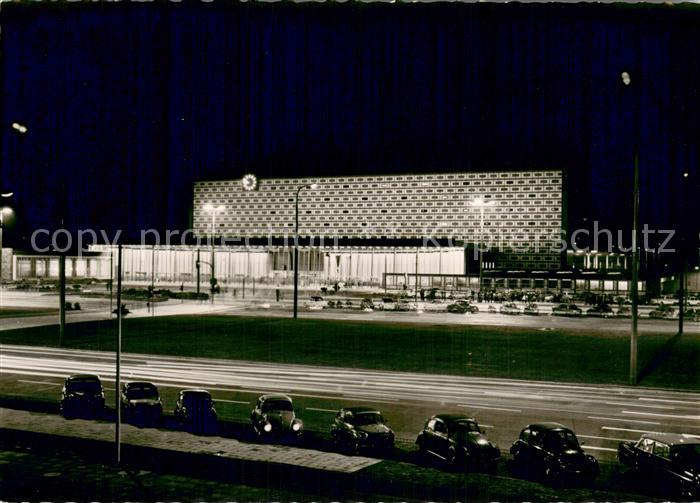 BRAUNSCHWEIG  CITY Neuer Hauptbahnhof Nachtaufnahme