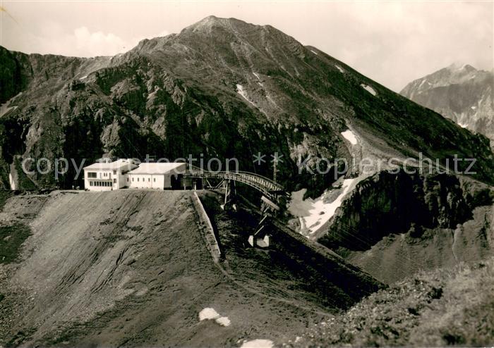 Kleinwalsertal Vorarlberg Kanzelwandbahn Bergstation und Hammerspitze Fliegerauf