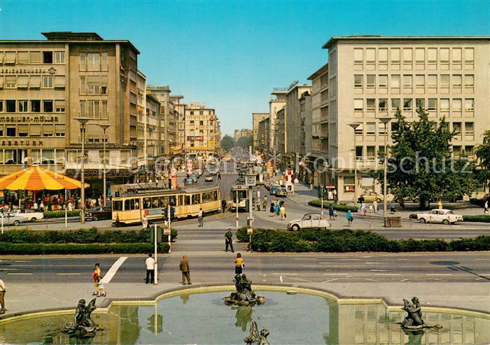 Strassenbahn Mannhein Blick auf die Planken
