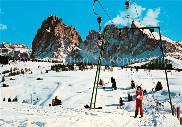Skilift Schlepplift Remontees-Mecaniques Dolomiten Seiseralm gegen den Langkofel