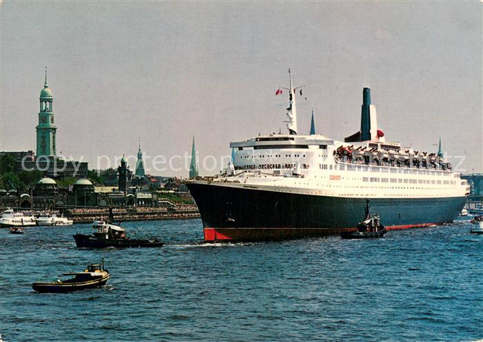 Dampfer Oceanliner Hamburg Hafen mit Queen Elizabeth 2