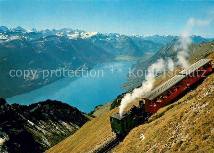 Bergbahn Brienz Rothorn Bahn auf Talfahrt Berner Alpen
