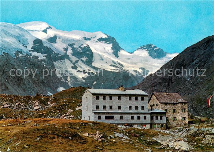 Praegraten Grossvenediger Neue Essener und Rostockerhuette im Maurertal