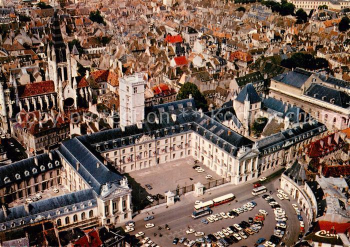 Dijon 21 Vue aerienne du Palais des Etats des Ducs de Bourgogne