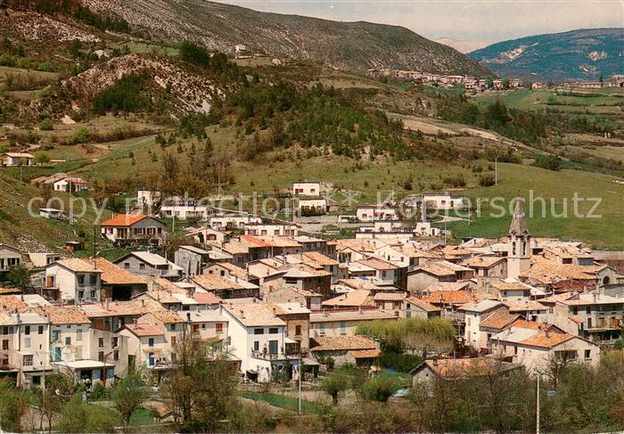 Barreme 04 Alpes de Haute Provence Sur la Route Napoleon joli village provencale