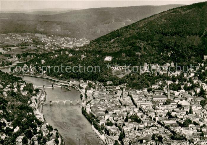 Heidelberg Neckar Stadt und Schloss Fliegeraufnahme