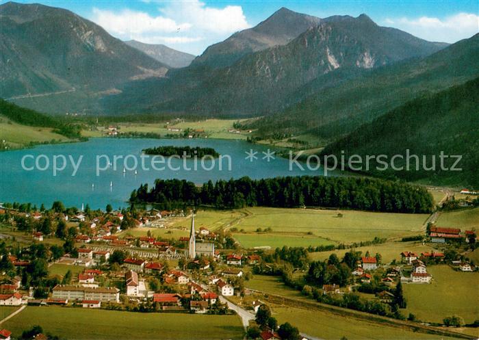 Schliersee mit Jaegerkamp und Brecherspitze Fliegeraufnahme