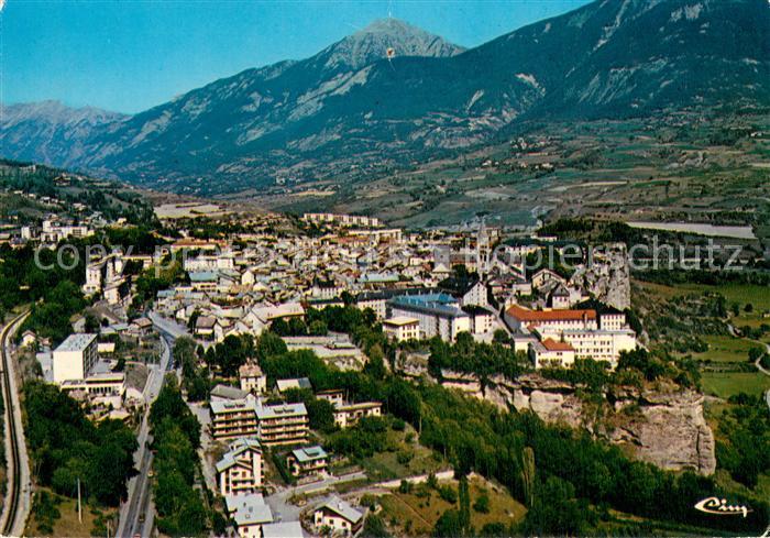 Embrun 05 Vue generale aerienne