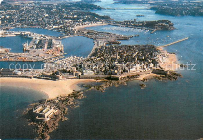 Saint-Malo 35 Vue generale aerienne sur Saint Malo et Saint Servan
