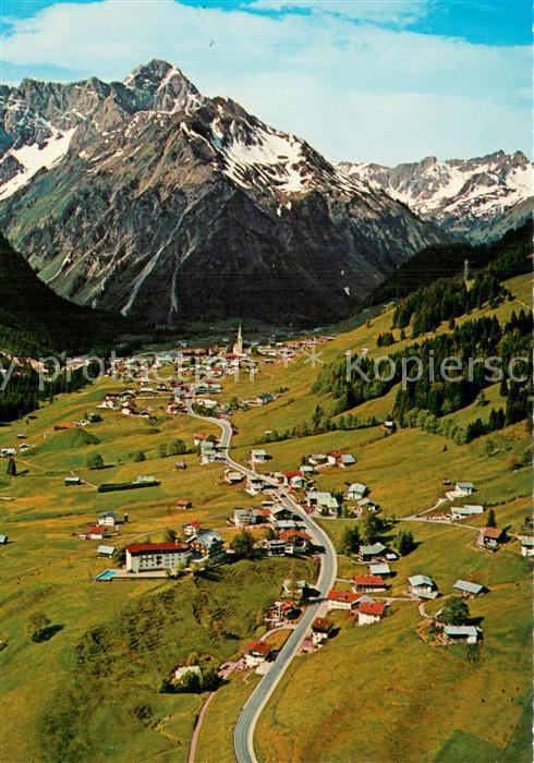 Mittelberg Kleinwalsertal Fliegeraufnahme mit Widderstein und aelpelespitze