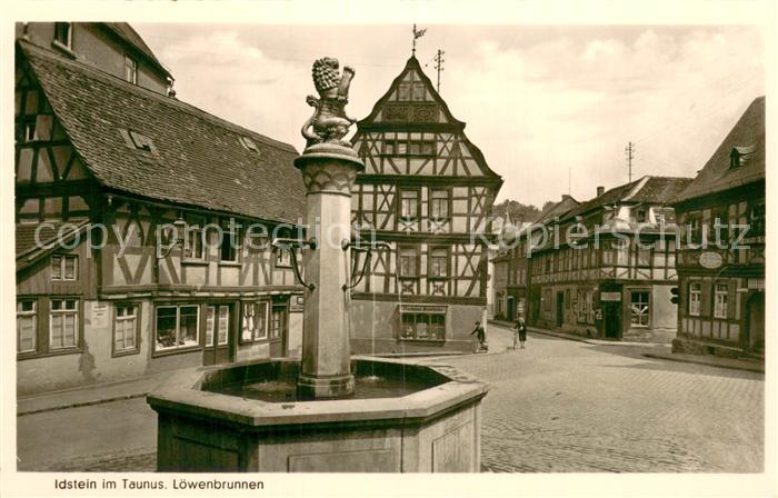 Idstein Loewenbrunnen Fachwerkhaeuser