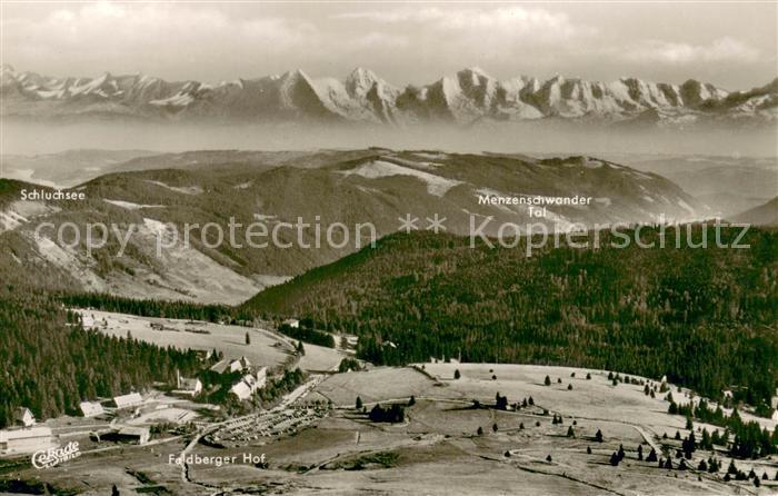 Feldberg 1450m Schwarzwald Fliegeraufnahme mit Feldberger Hof Schluchsee Menzens