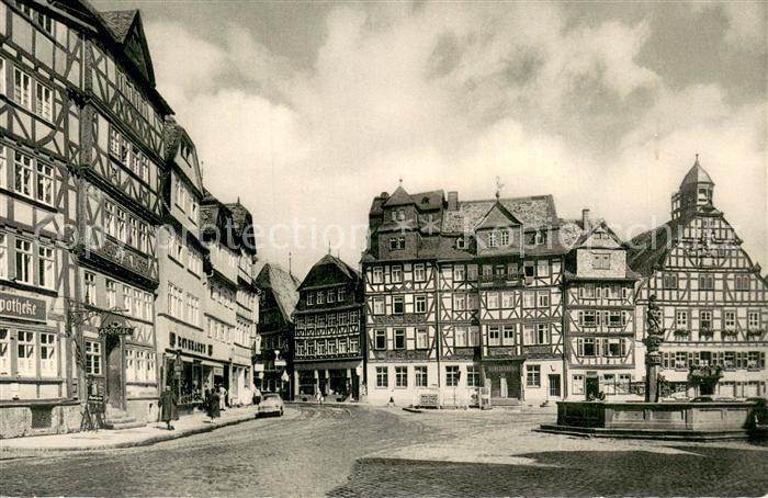 Butzbach Marktplatz Brunnen Altstadt Fachwerkhaeuser