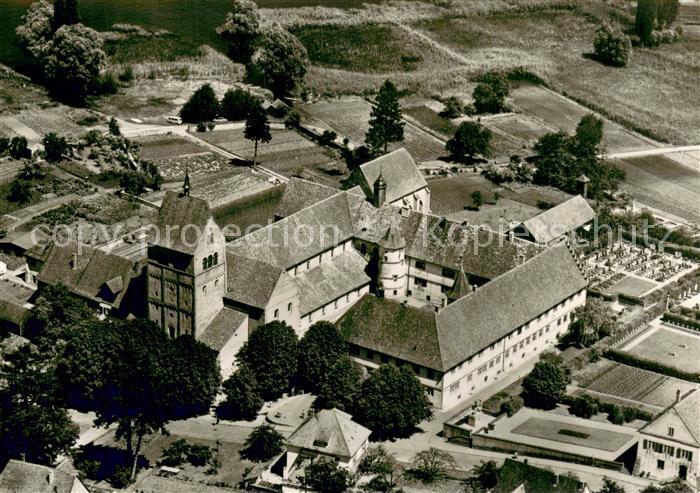 Insel Reichenau Bodensee Marienmuenster in Mittelzell ehem Benediktinerabtei Bas
