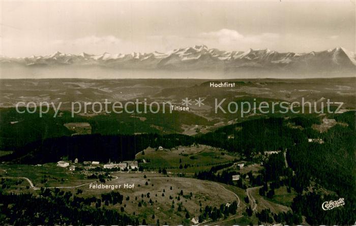 Feldberg 1450m Schwarzwald Fliegeraufnahme mit Feldberger Hof und Titisee