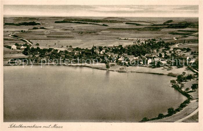 Schalkenmehren Fliegeraufnahme mit Schalkenmehrener Maar