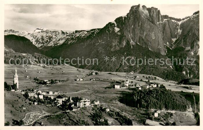 Castelrotto Kastelruth Fliegeraufnahme mit Dolomiten