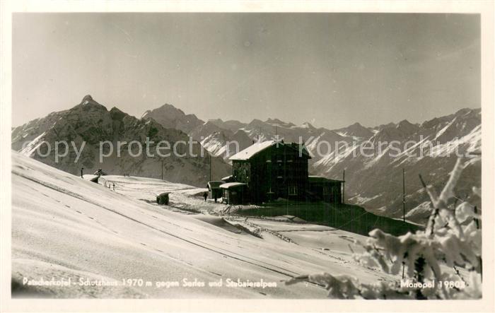 Patscherkofelhaus 1970m Stubai AT mit Serles und Stubaieralpen