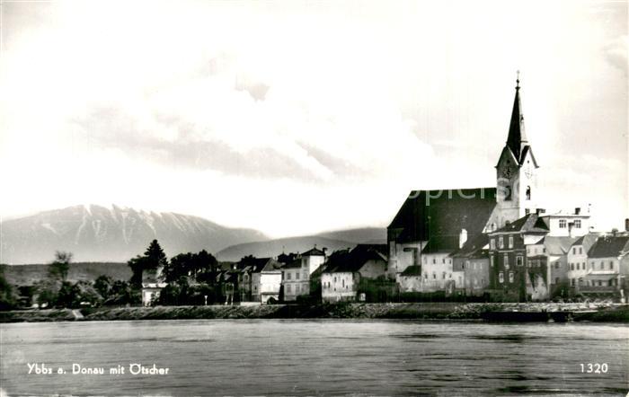 Ybbs Donau mit Kirche und oetscher