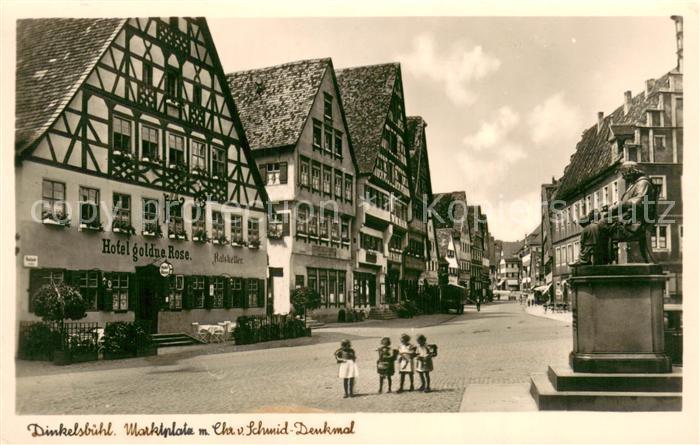 Dinkelsbuehl Marktplatz mit Chr von Schmid Denkmal