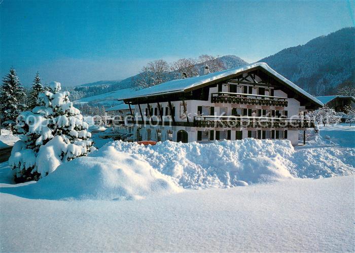 Ostin Tegernsee Skihotel zum Kistlerwirt Winterlandschaft Alpen