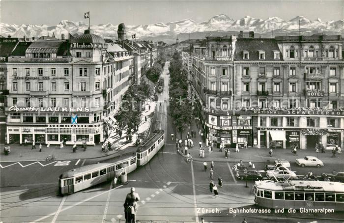 Strassenbahn Zuerich Bahnhofstrasse Glarneralpen