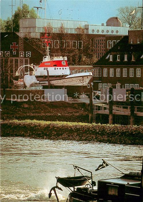 Boote Reparaturhalle der DGzRS Weser in Bremen