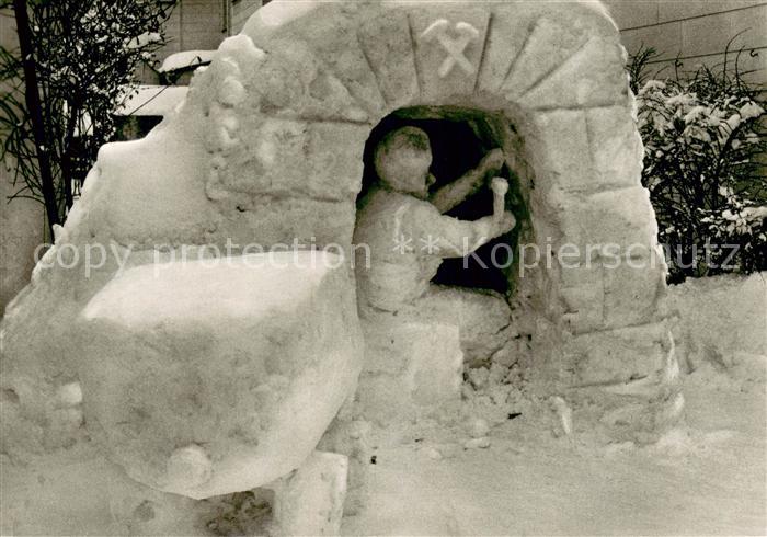 Clausthal-Zellerfeld Goslar Niedersachsen Winterfest 1978 Schneebauten Wettbewer