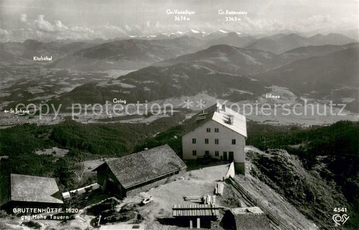 Gruttenhuette 1593m Tirol AT Fliegeraufnahme mit Hohen Tauern