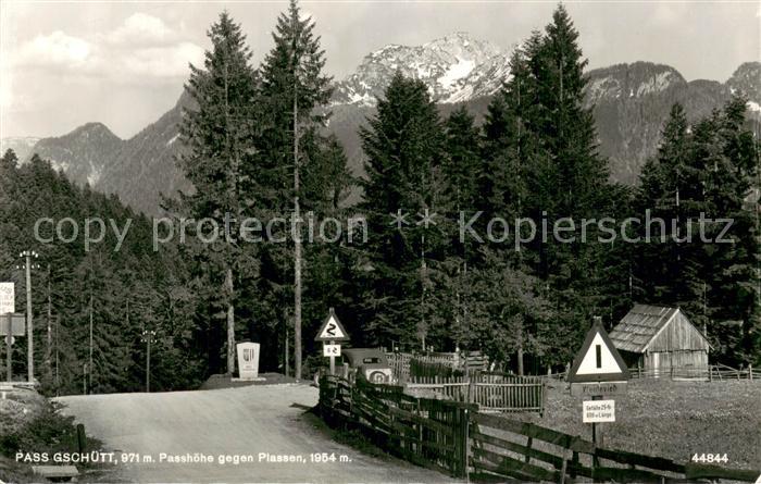 Gosau Salzkammergut AT Gasthaus Dachsteinblick Passhoehe mit Plassen