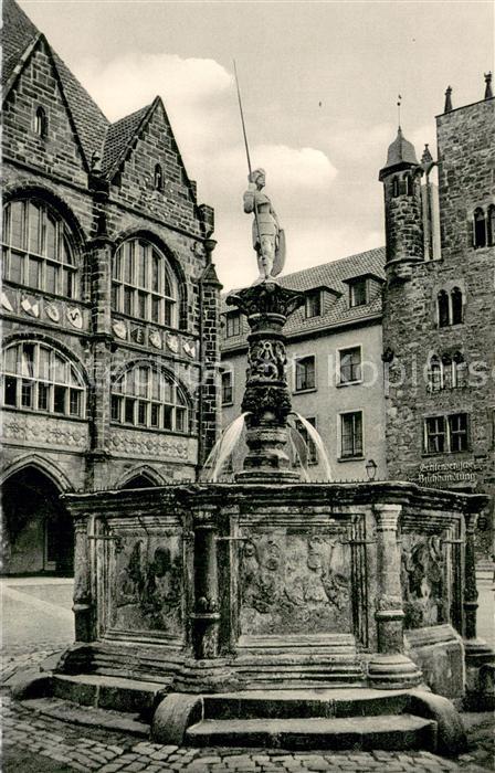 HILDESHEIM  CITY Rolandbrunnen auf dem Rathaus Markt