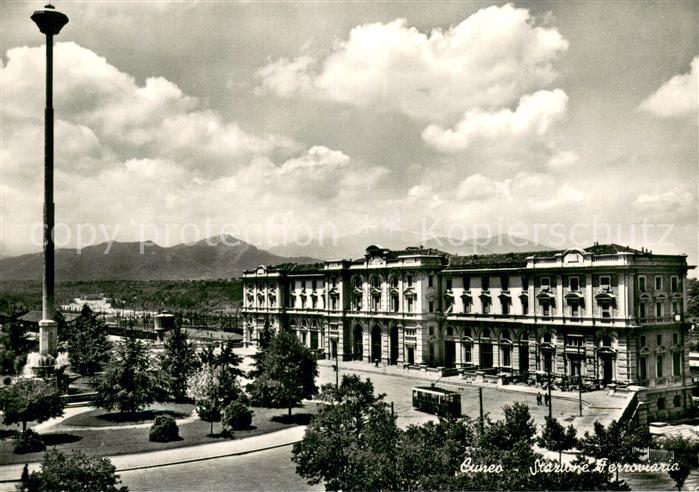 Cuneo IT Stazione Ferroviaria