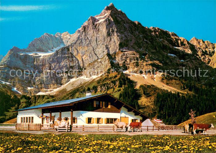 Karwendel Rasthuette Eng-Alm Aussenansicht
