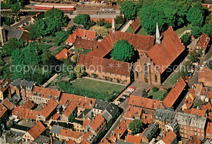 Helsingor DK Karmeliterklosteret og Sct Mariae Kirke Fliegeraufnahme