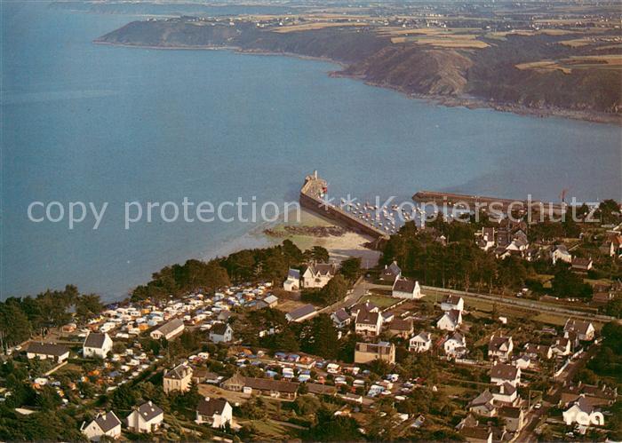 Saint-Brieuc Cotes-d Armor Le port la jetee de Penthievre La Pointe de Brehin Vu